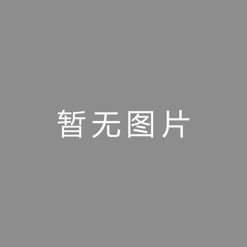 🏆拍摄 (Filming, Shooting)德媒：拜仁粉丝硬刚欧足联任意点着焰火，极可能再度受处分